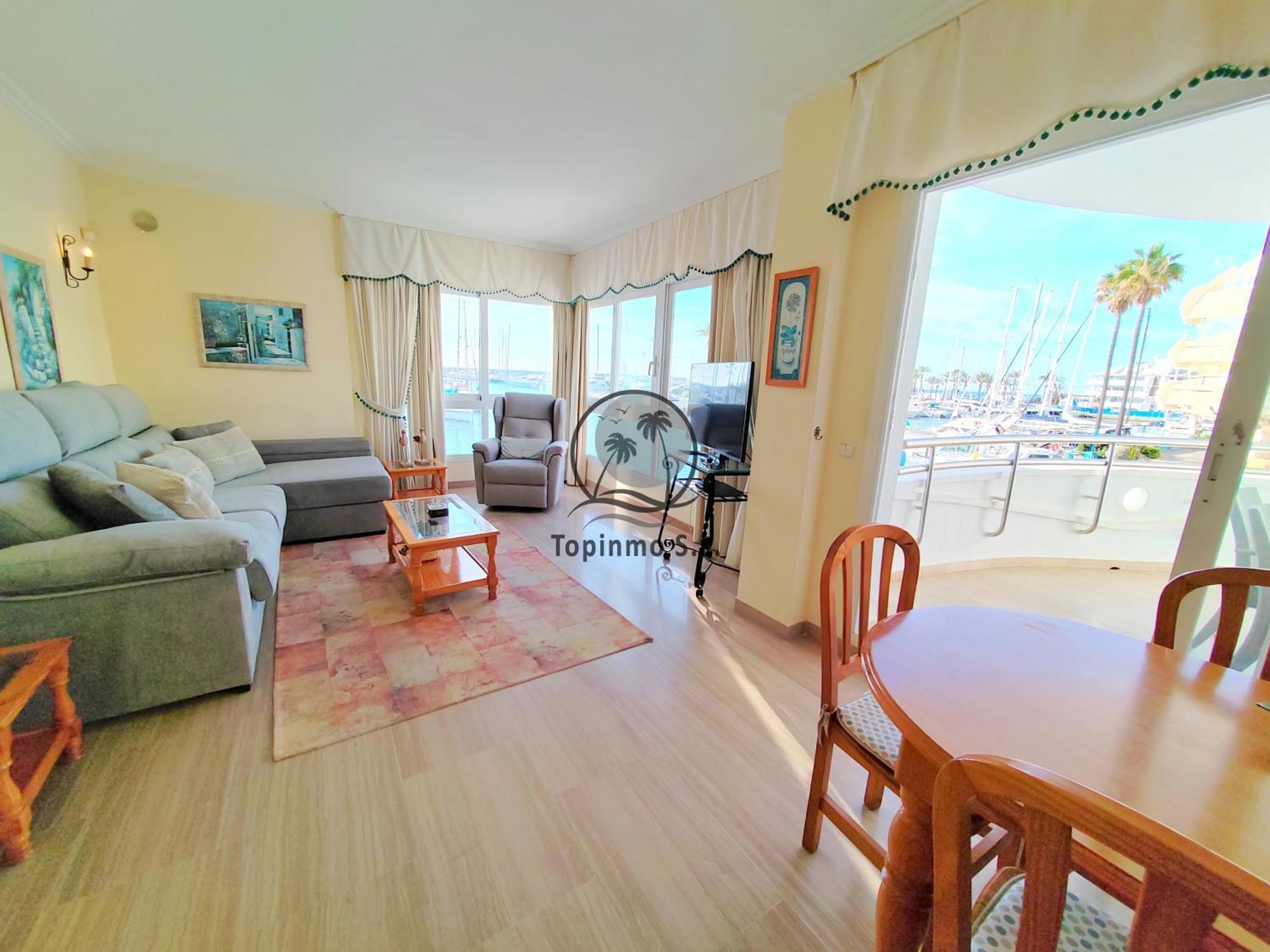 Cozy Corner 2 Bedroom Apartment On New Island Complex In Marina Harbour Benalmadena Exterior photo